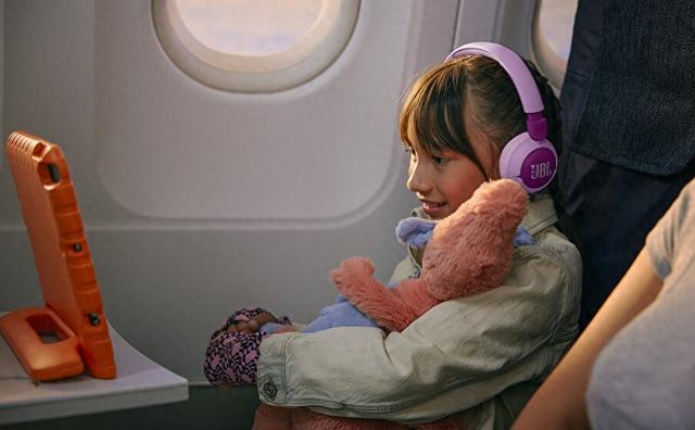 的JBL Junior青少年耳机系列爱游戏appJBL推出面向年轻听众