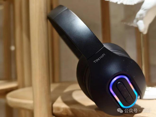 s体验感悟玩游戏、看电影配这款耳机不会选错爱游戏网站入口TINHIFI Chrono(图4)