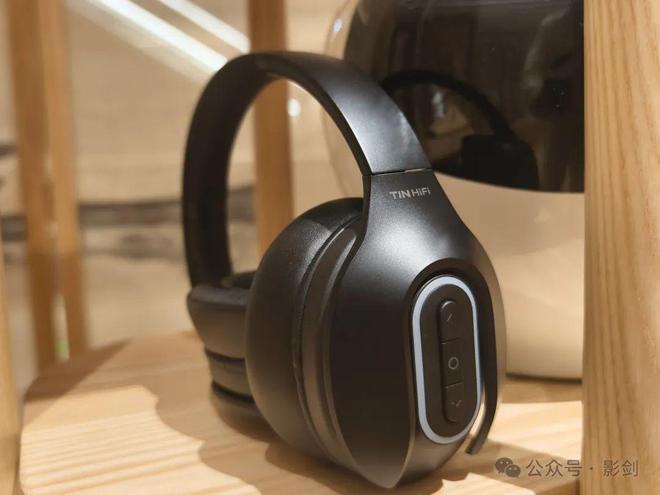 s体验感悟玩游戏、看电影配这款耳机不会选错爱游戏网站入口TINHIFI Chrono(图8)