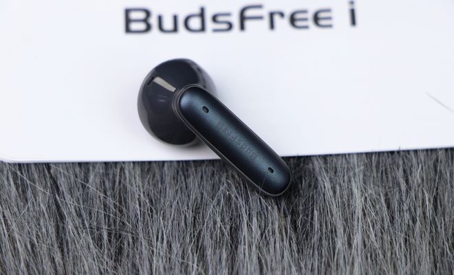噪蓝牙耳机弱水时砂budsfree i评测。爱游戏app最新登录入口专业歌手的选择无线降(图6)